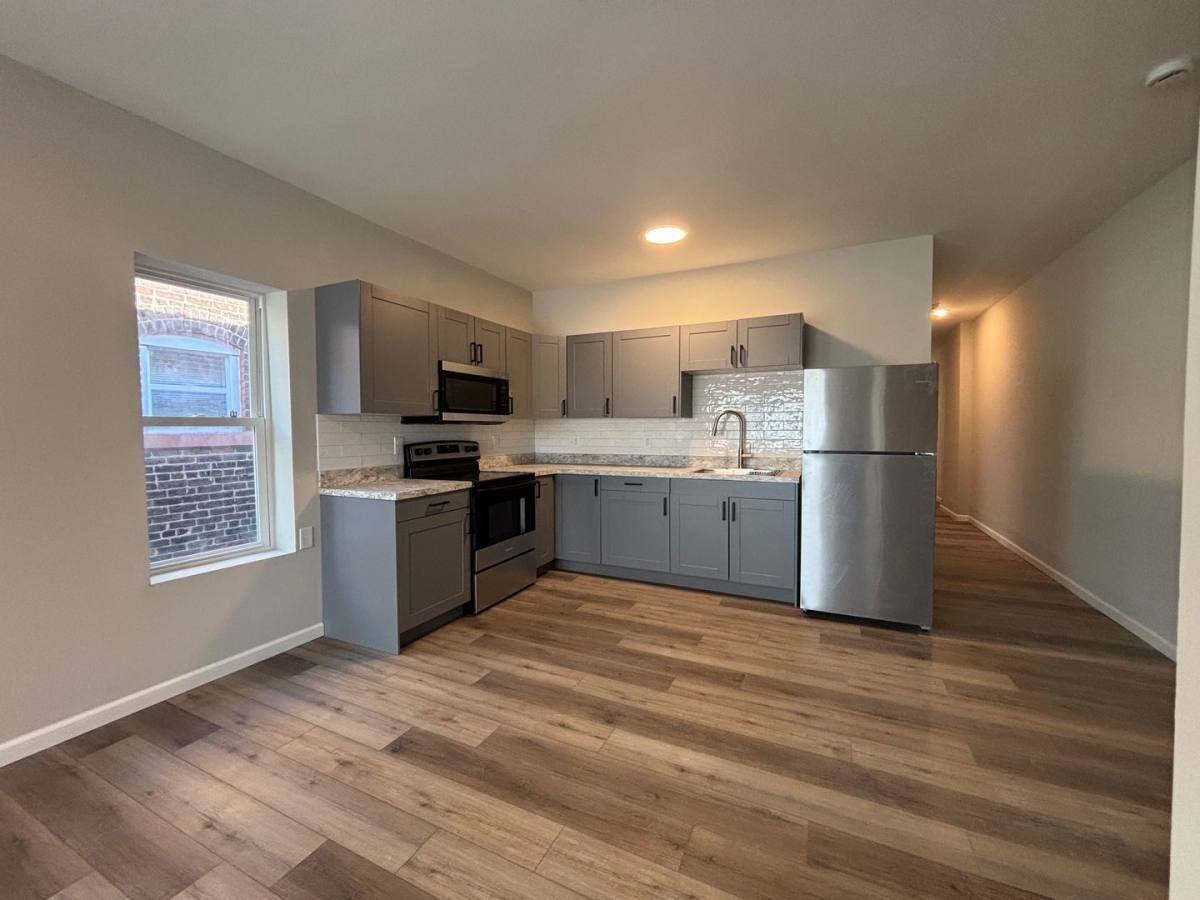 Apartment for rent at 14614 Lake Shore Blvd, Cleveland, OH 44110