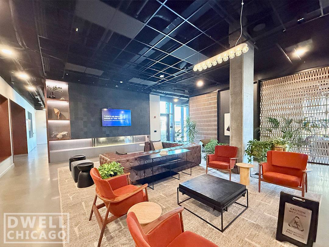 Apartment for rent at 166 N Aberdeen St, Chicago, IL 60607