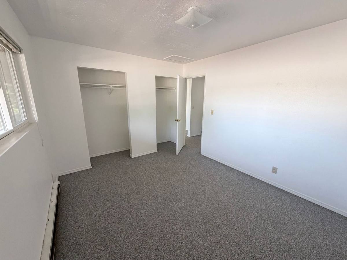 Apartment for rent at 2204 SE 50th Ave, Portland, OR 97215