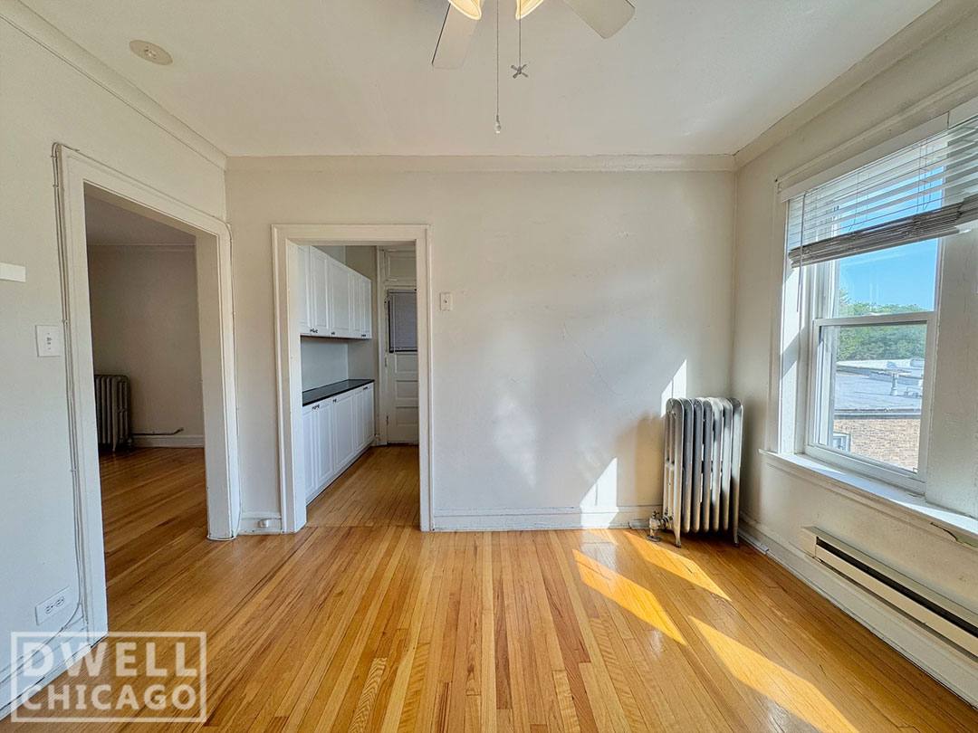 Apartment for rent at 4216 N Clark St, Chicago, IL 60613