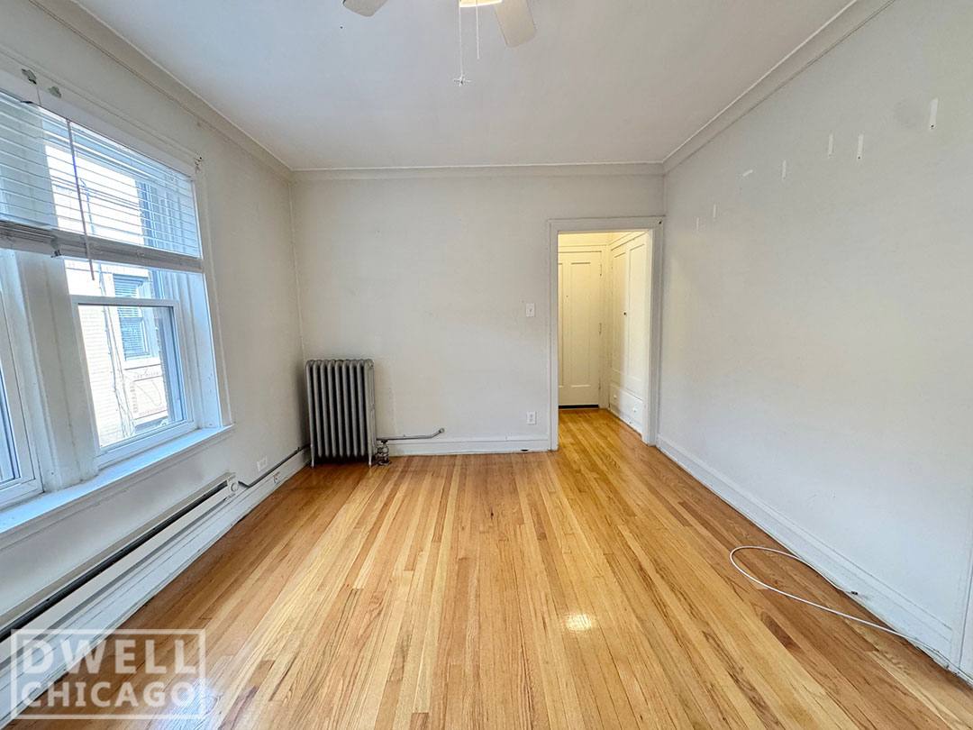Apartment for rent at 4216 N Clark St, Chicago, IL 60613