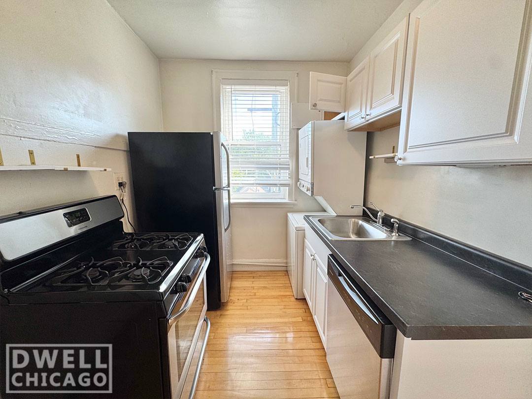 Apartment for rent at 4216 N Clark St, Chicago, IL 60613