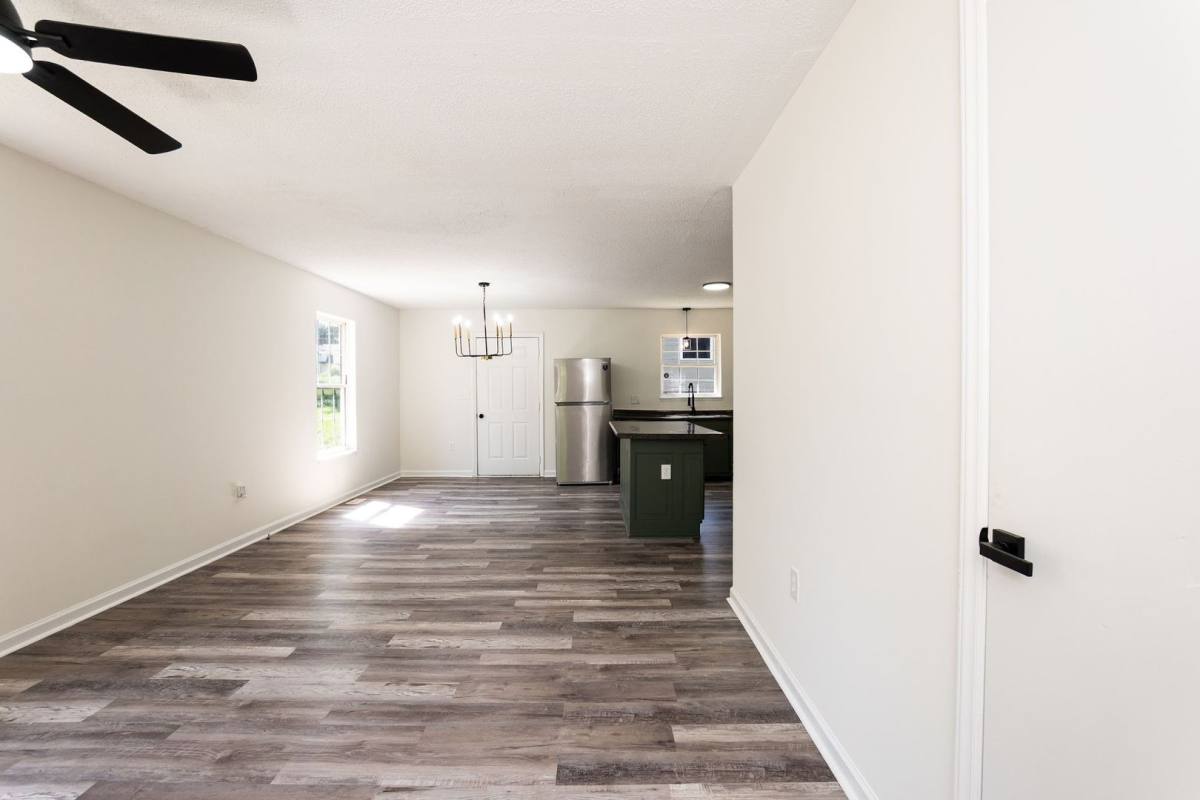 House for rent at 830 Oxford Lane, Burlington, NC 27215