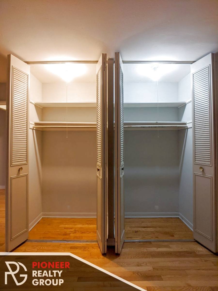 Apartment for rent at 510 W Briar #205, Chicago, IL 60657