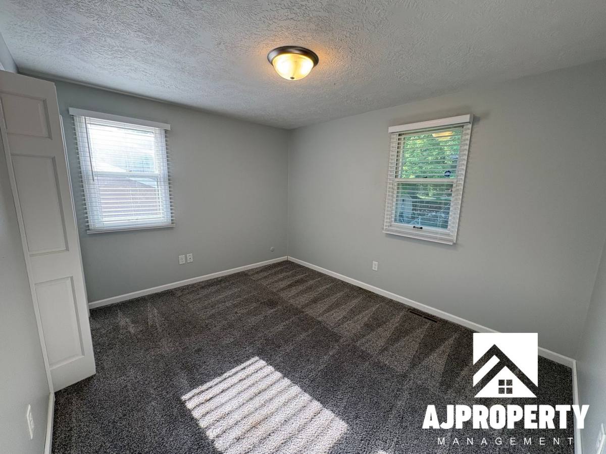 House for rent at 4001 E 20th St, Sioux Falls, SD 57103
