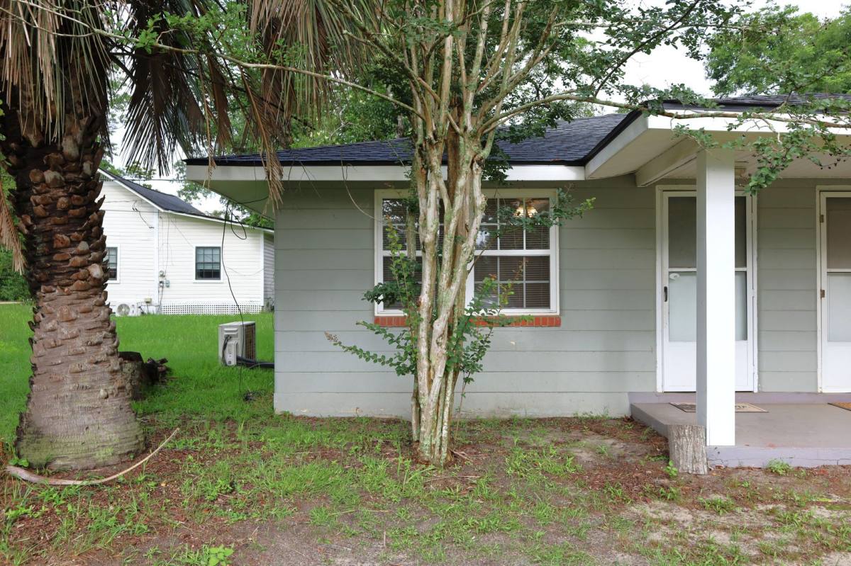 House for rent at 2226-B Greenlee St, Valdosta, GA 31601