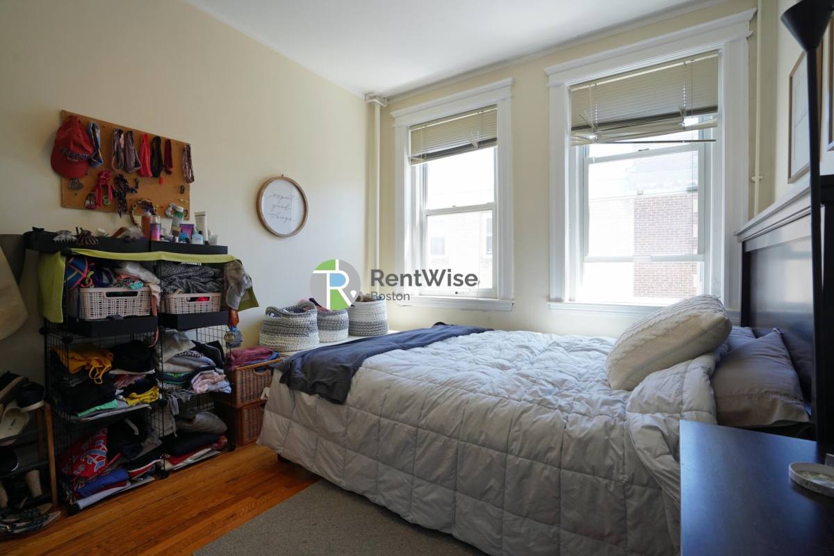 Apartment for rent at 1844 Commonwealth Ave #12, Brighton, MA 02135