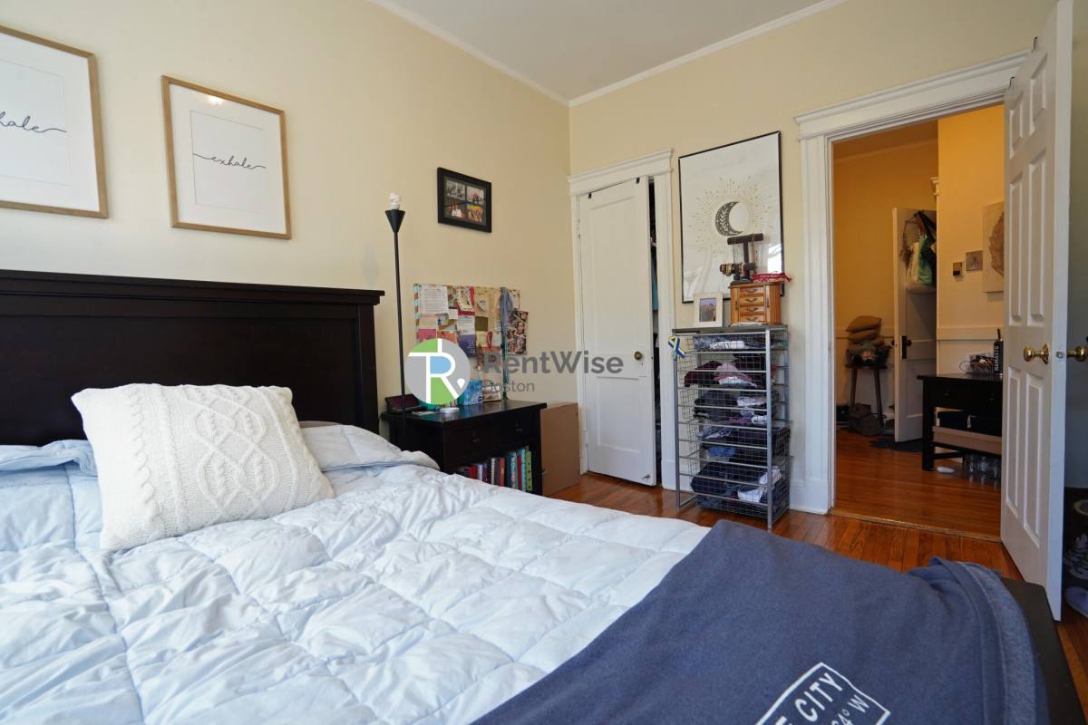 Apartment for rent at 1844 Commonwealth Ave #12, Brighton, MA 02135