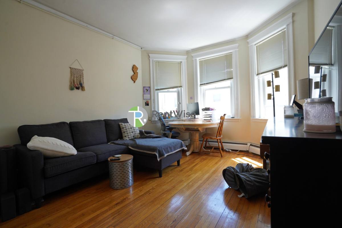 Apartment for rent at 1844 Commonwealth Ave #12, Brighton, MA 02135