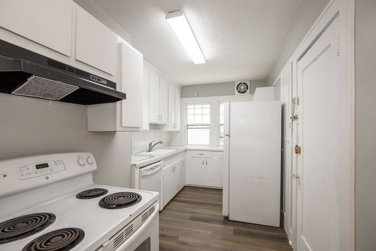 Apartment for rent at 18231 Winslow, Beachwood, OH 44122