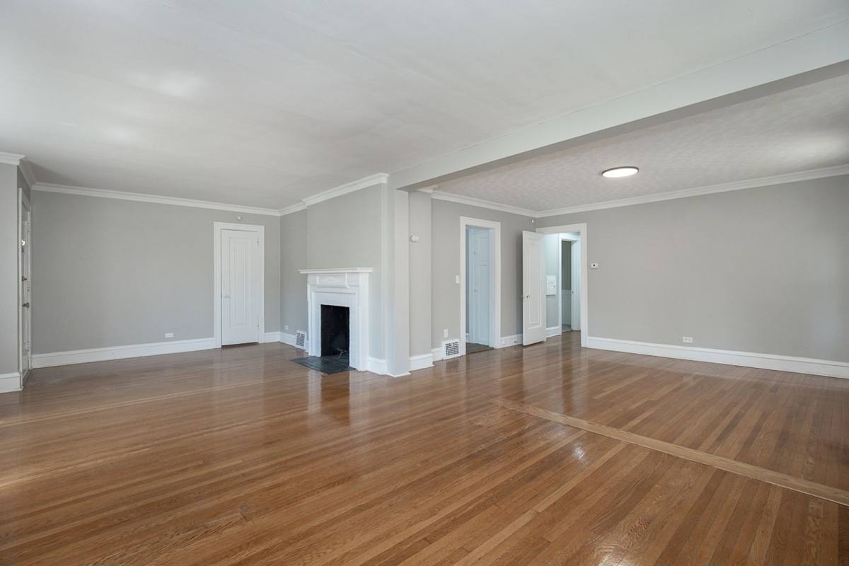 Apartment for rent at 18231 Winslow, Beachwood, OH 44122