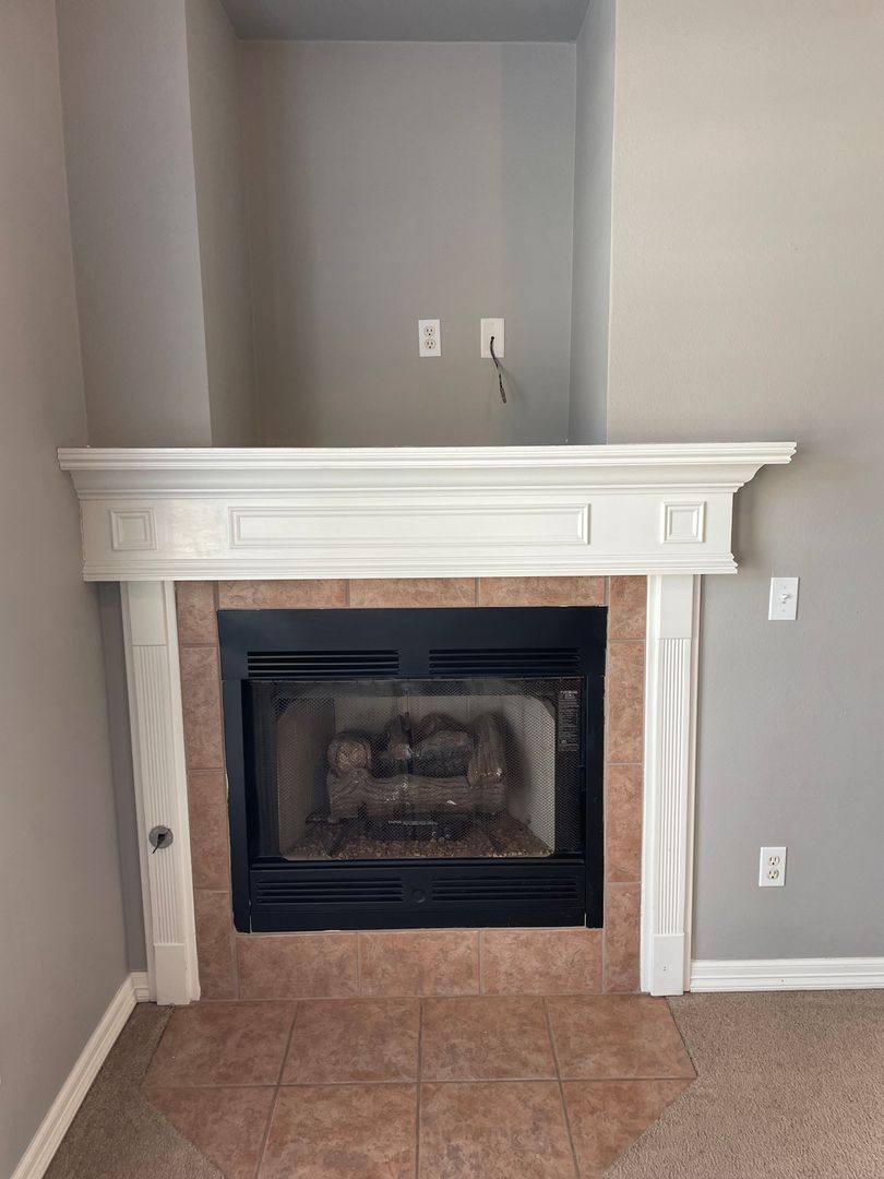 Townhouse for rent at 410 Ash St, Lowell, AR 72745