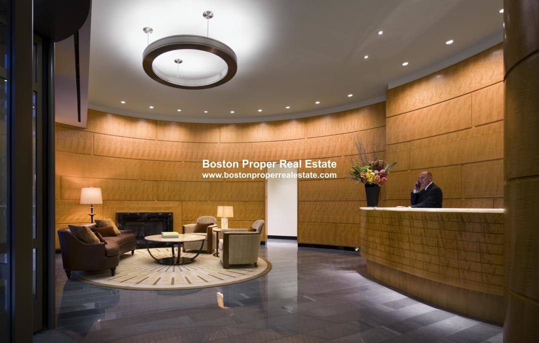 Apartment for rent at 135 Clarendon St #8X, Boston, MA 02116
