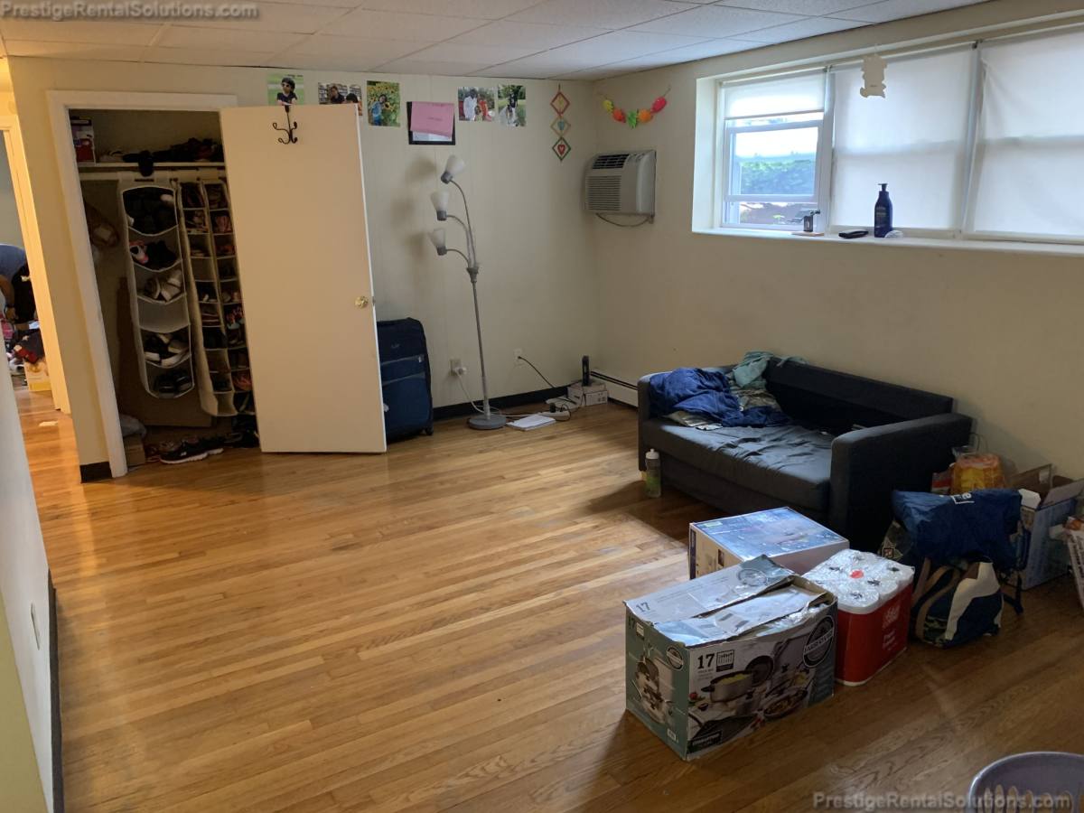 Apartment for rent at 1731 Washington St #15, Braintree, MA 02184