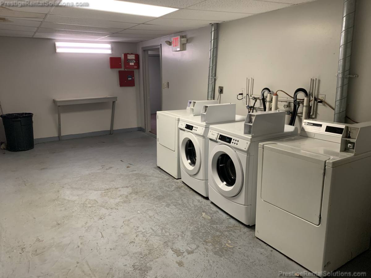 Apartment for rent at 1731 Washington St #15, Braintree, MA 02184