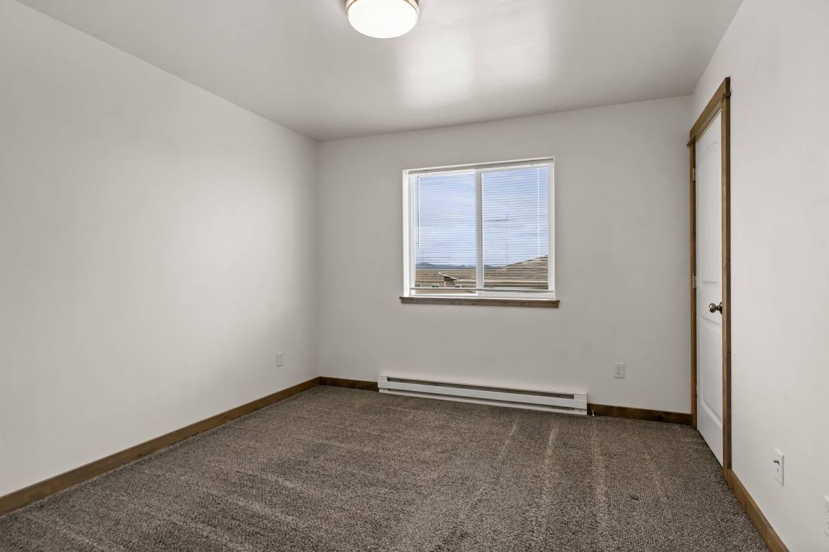 Apartment for rent at 800 Gibbon St, Helena, MT 59601