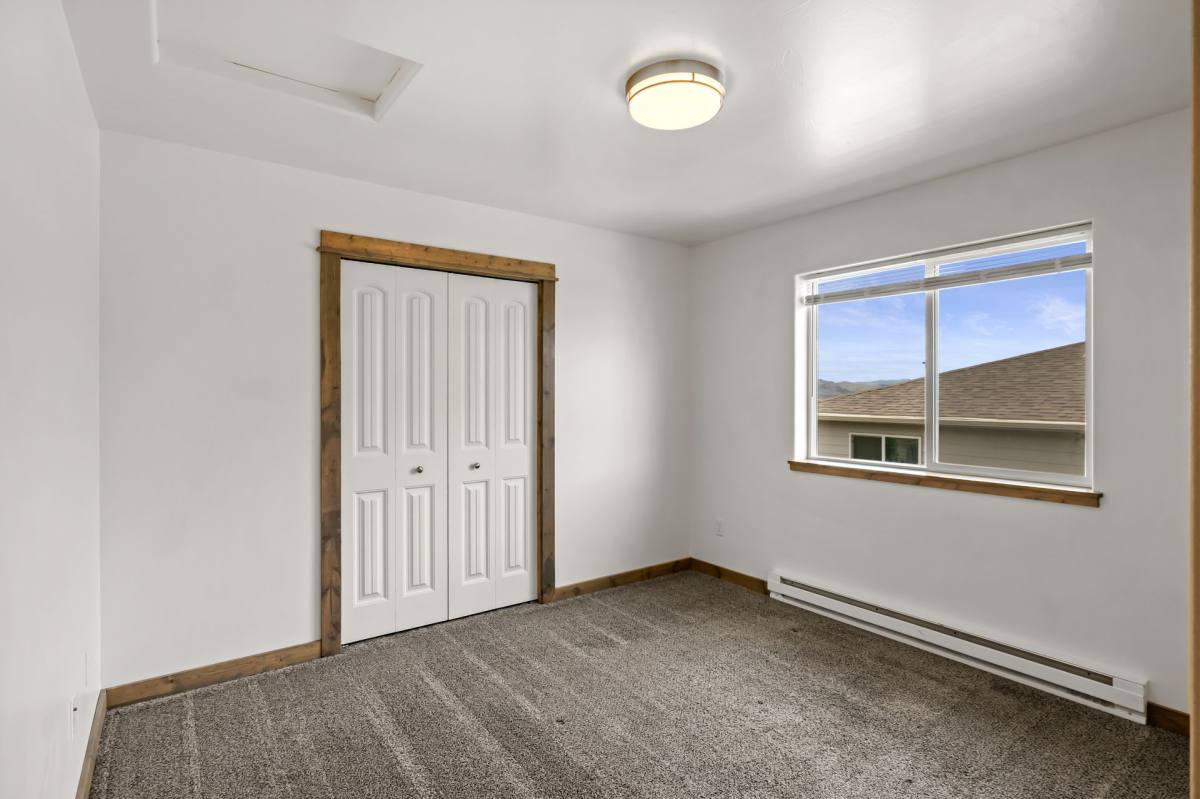 Apartment for rent at 800 Gibbon St, Helena, MT 59601