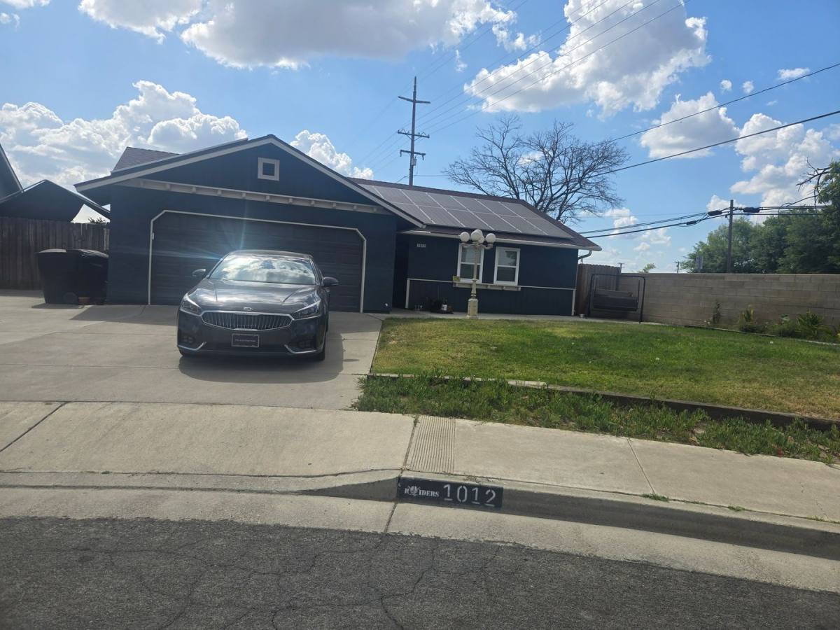 House for rent at 1012 Michelle Court, Hanford, CA 93230