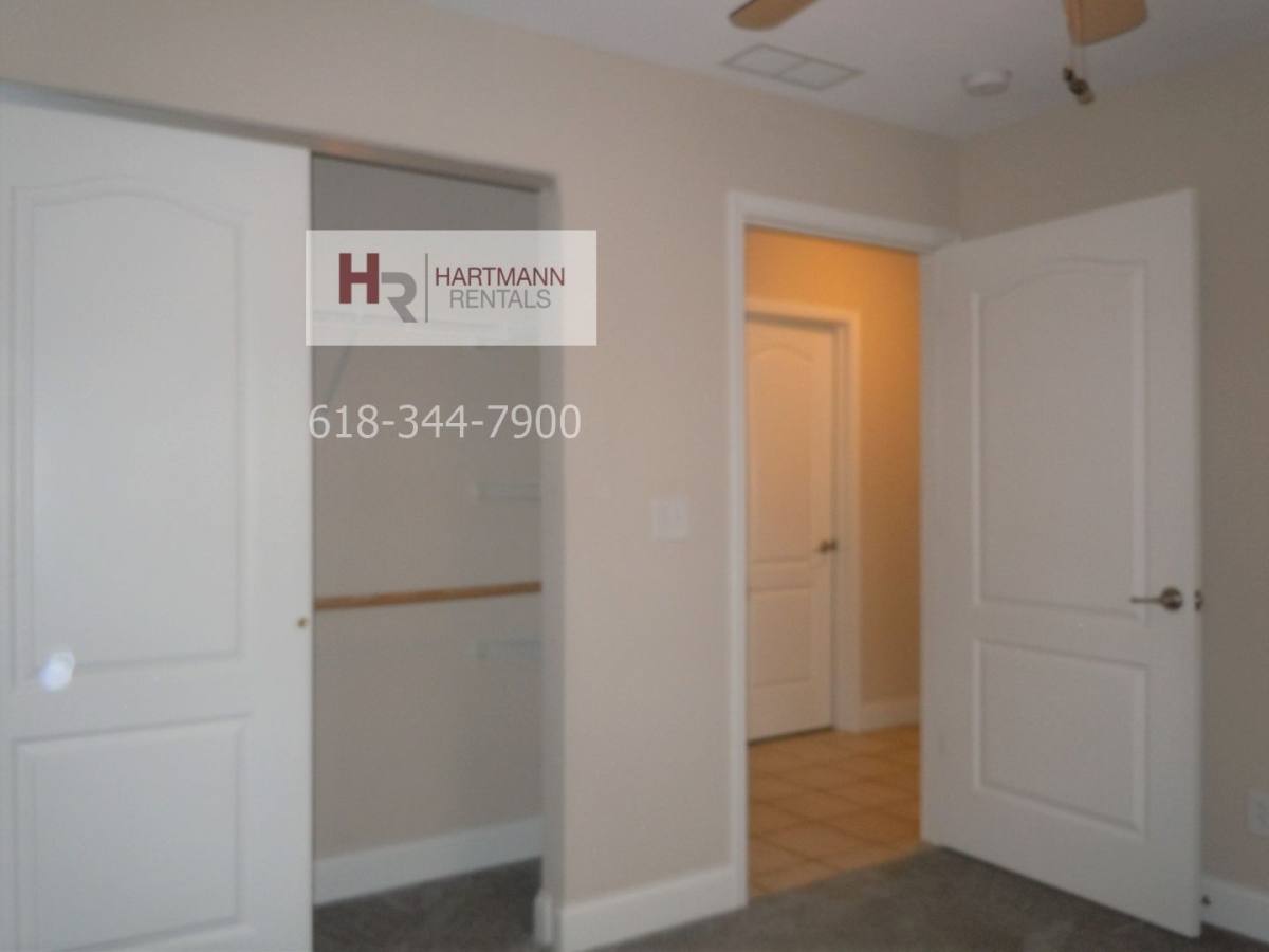 Apartment for rent at 123 W Center St, Troy, IL 62294