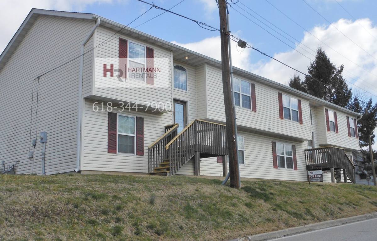 Apartment for rent at 123 W Center St, Troy, IL 62294