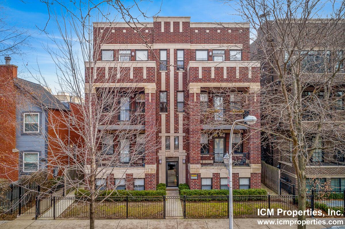 Apartment for rent at 3229 N Kenmore Ave #3, Chicago, IL 60657