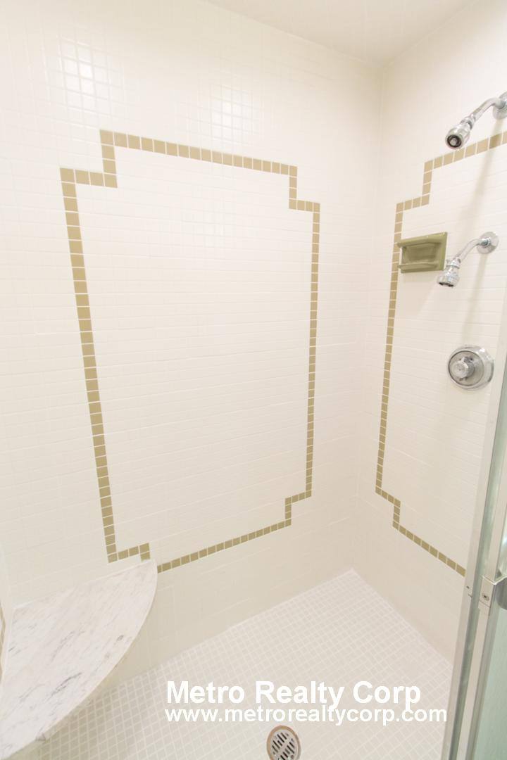 Apartment for rent at 1819 Beacon St #5, Brookline, MA 02446