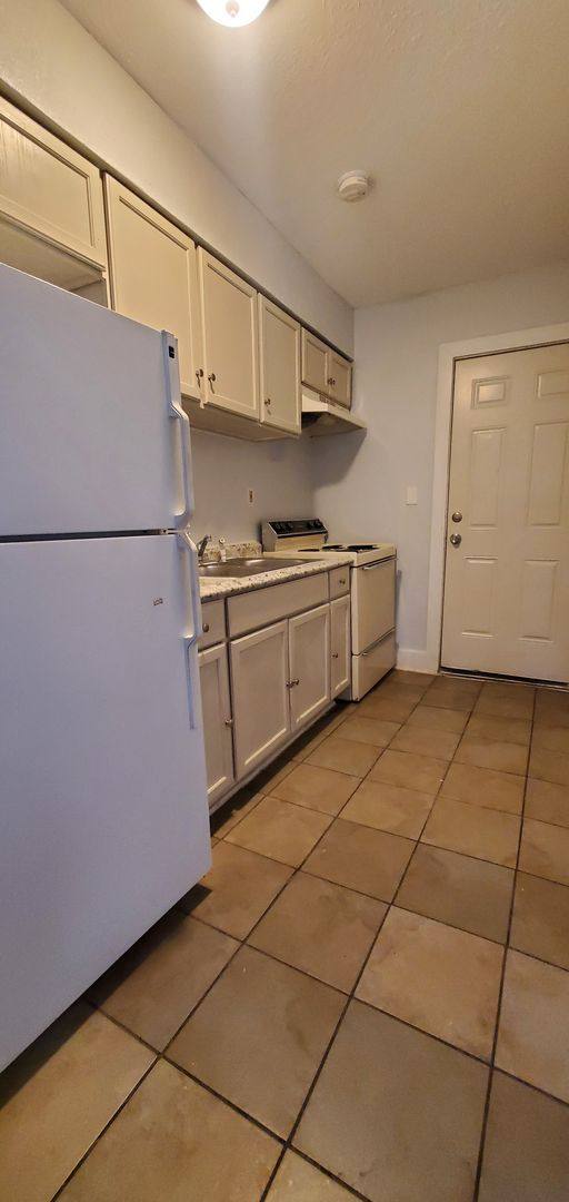Apartment for rent at 2701 Benton Blvd, Kansas City, MO 64128