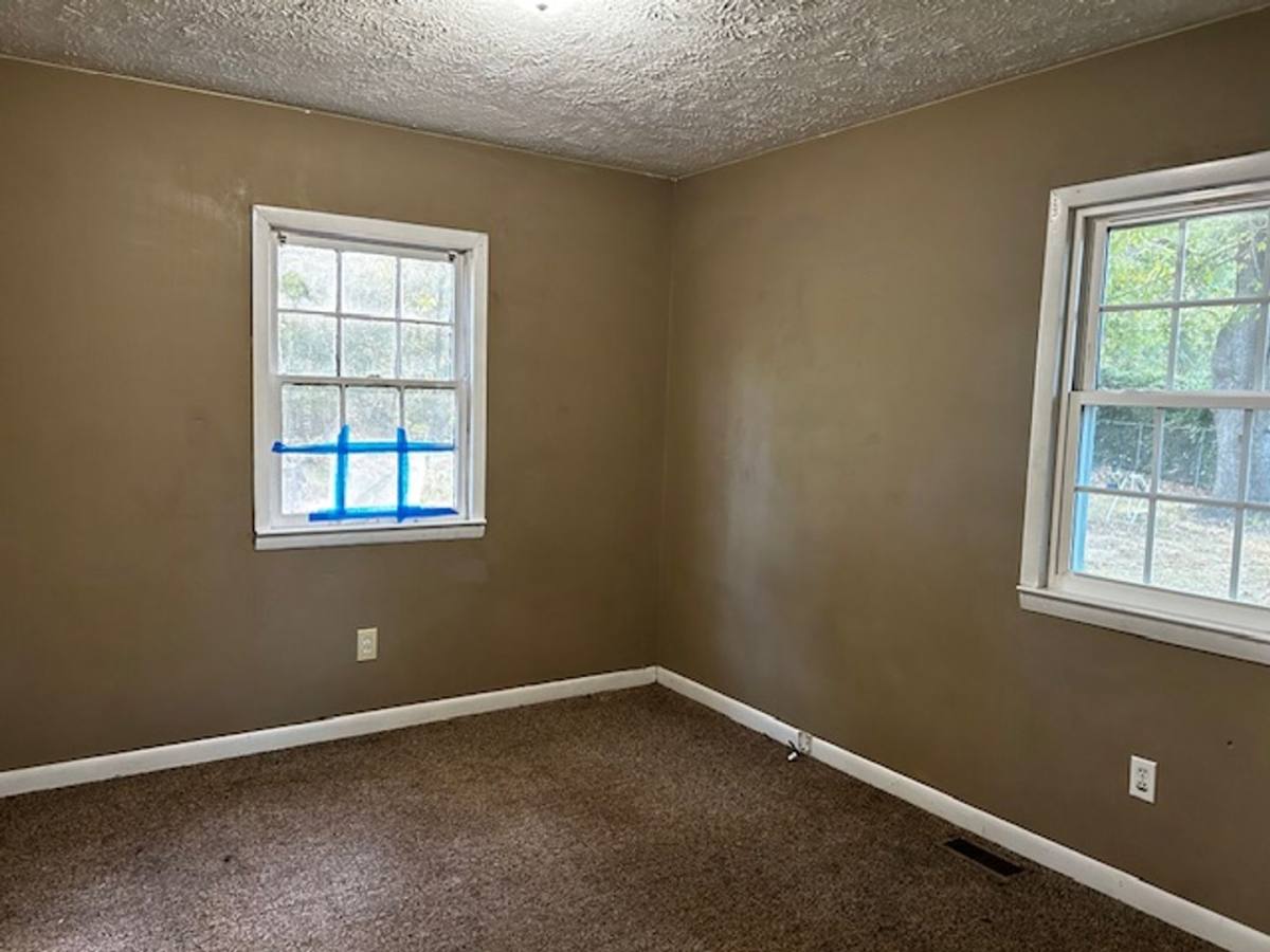 House for rent at 706 Wren St, Lumberton, NC 28358