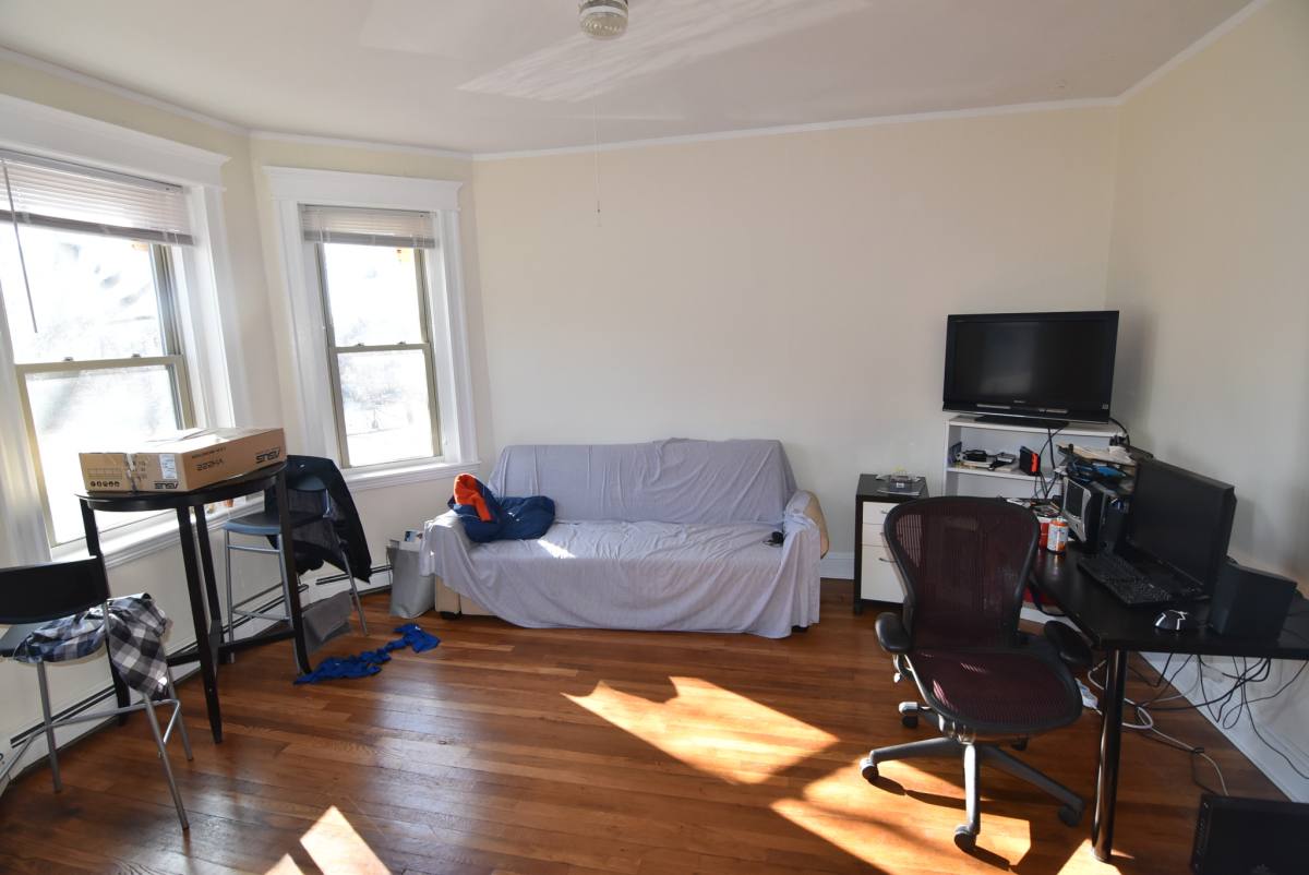 Apartment for rent at 1669 Commonwealth Ave #6, Brighton, MA 02135