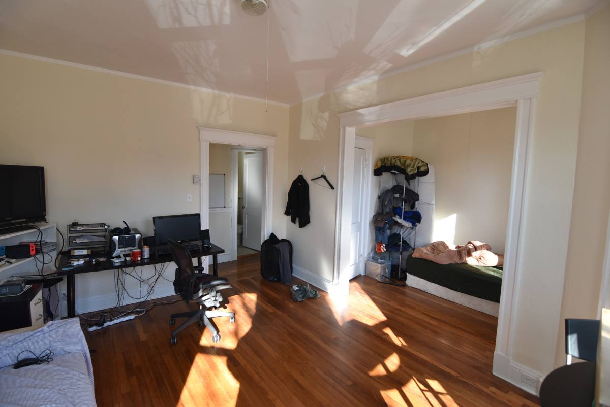 Apartment for rent at 1669 Commonwealth Ave #6, Brighton, MA 02135