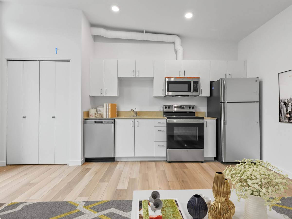 Apartment for rent at 311 NE Graham St, Portland, OR 97212