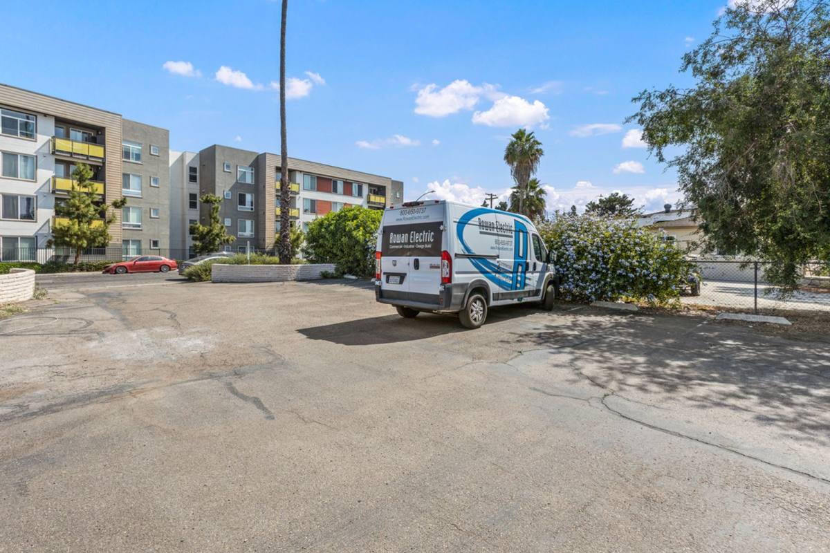 Apartment for rent at 6305 Stanley Ave, San Diego, CA 92115