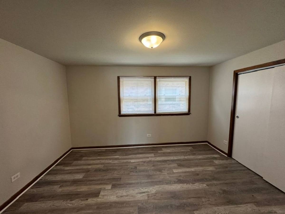 Apartment for rent at 7700 S Harlem Ave, Bridgeview, IL 60455