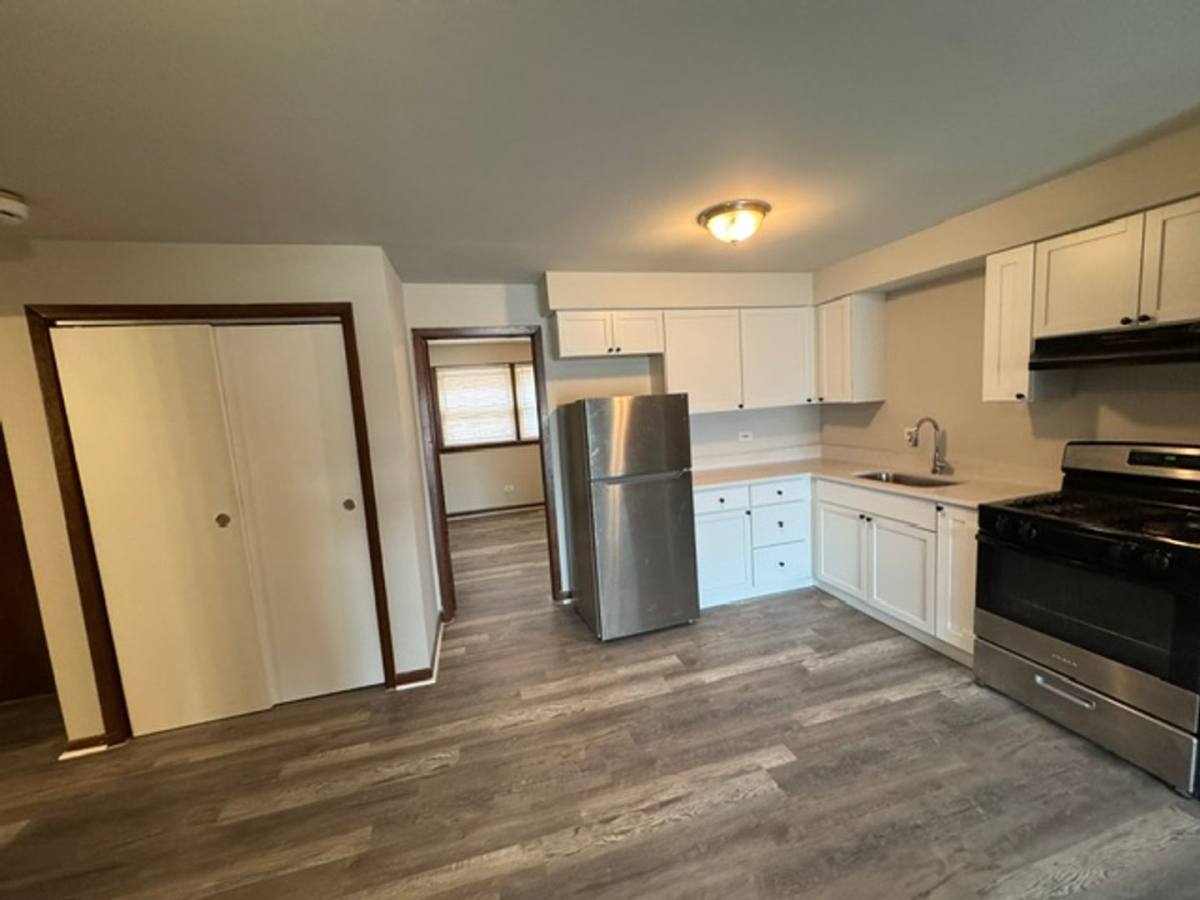 Apartment for rent at 7700 S Harlem Ave, Bridgeview, IL 60455