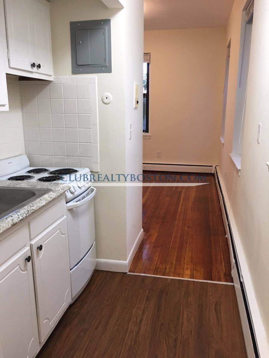 Apartment for rent at 60 Brighton Ave #110, Allston, MA 02134