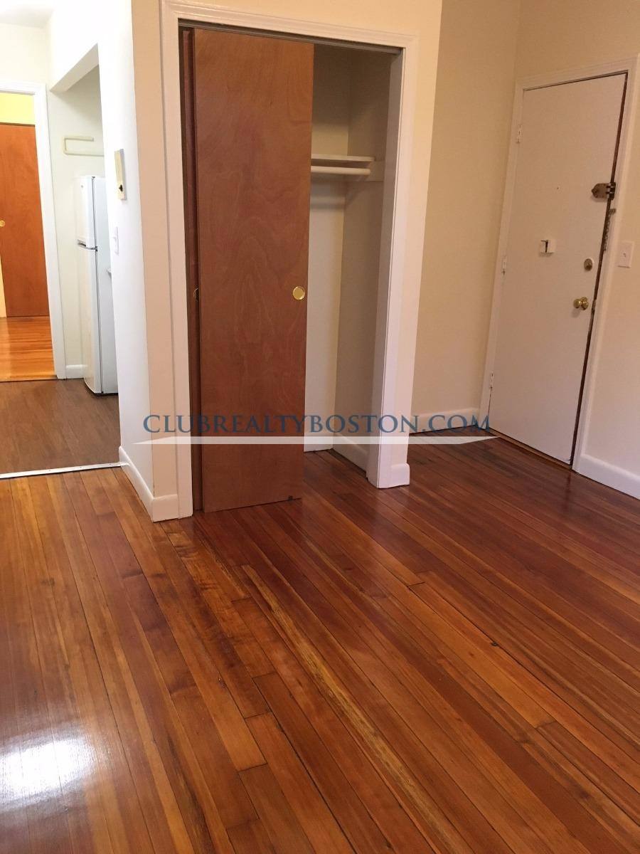 Apartment for rent at 60 Brighton Ave #110, Allston, MA 02134