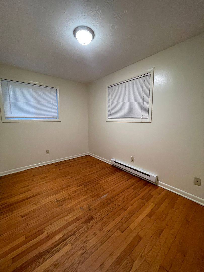 Apartment for rent at 1751 Central Ave, Harrisonburg, VA 22801