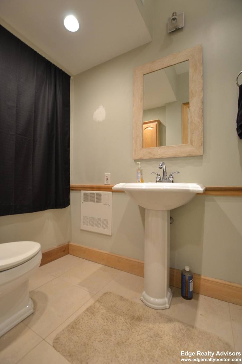 Apartment for rent at 318 N Harvard St, Allston, MA 02134