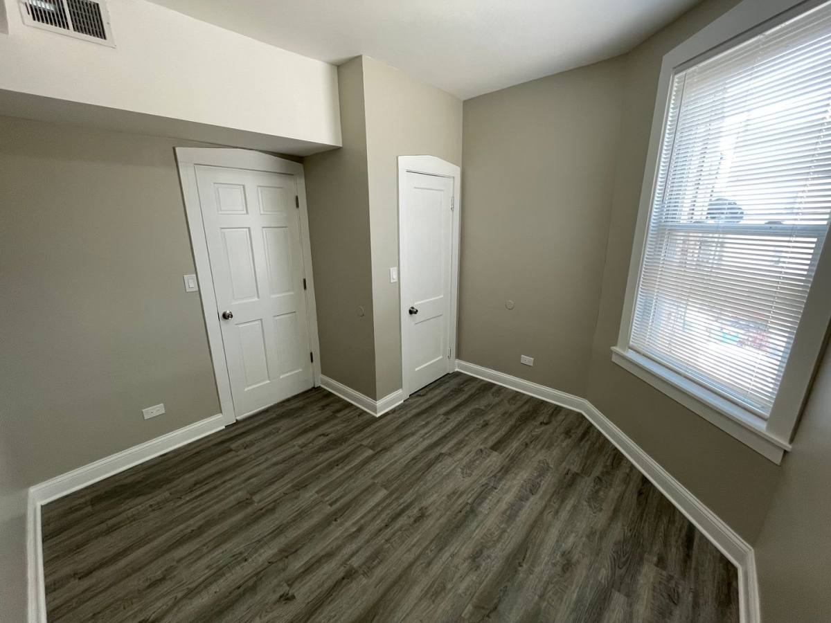 Apartment for rent at 5319 W Fullerton, Chicago, IL 60639