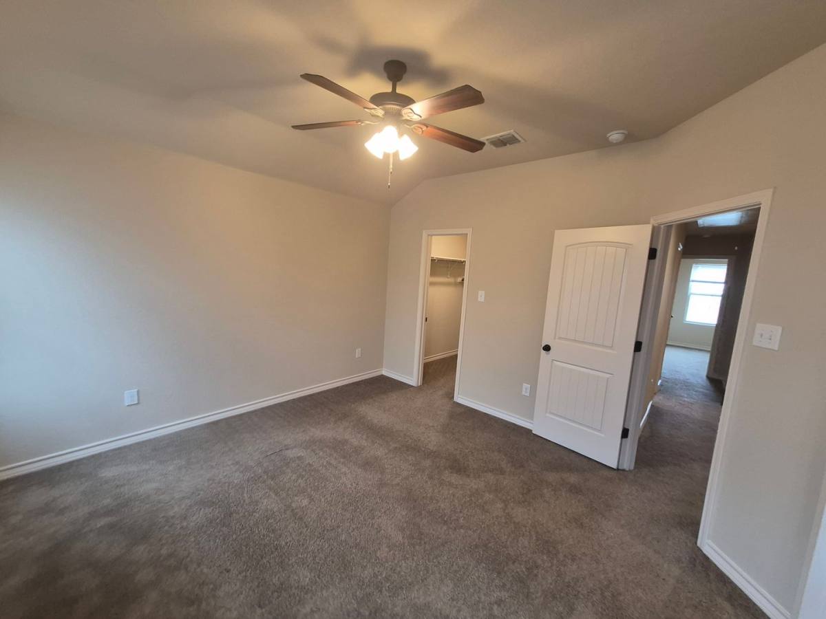 Townhouse for rent at 7014 Donovan Way, San Antonio, TX 78244