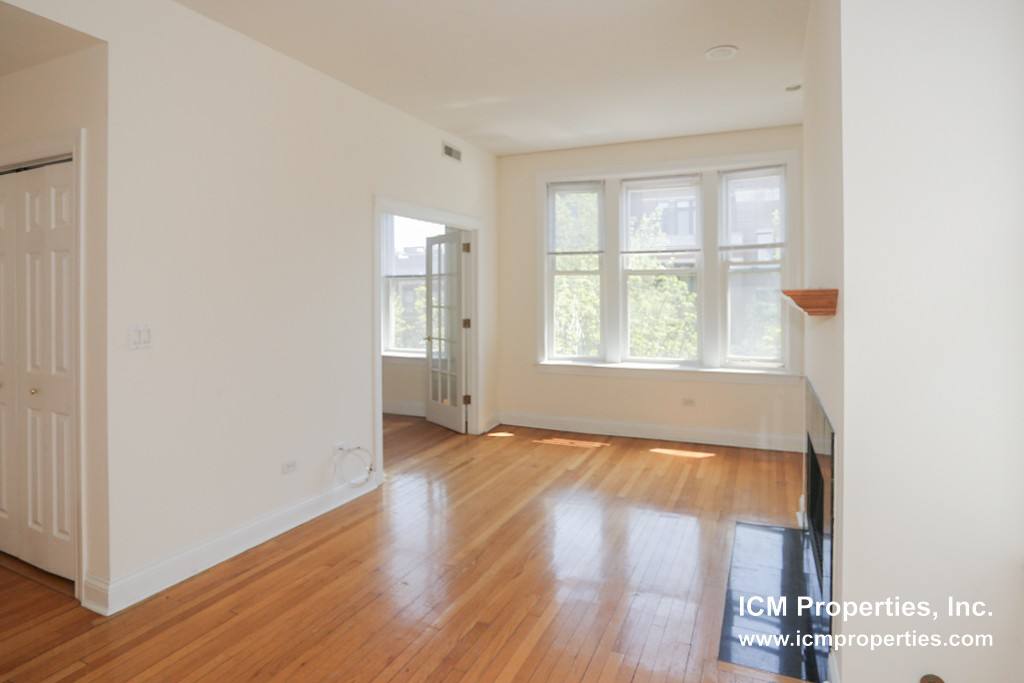 Apartment for rent at 3846 N Southport #3, Chicago, IL 60613