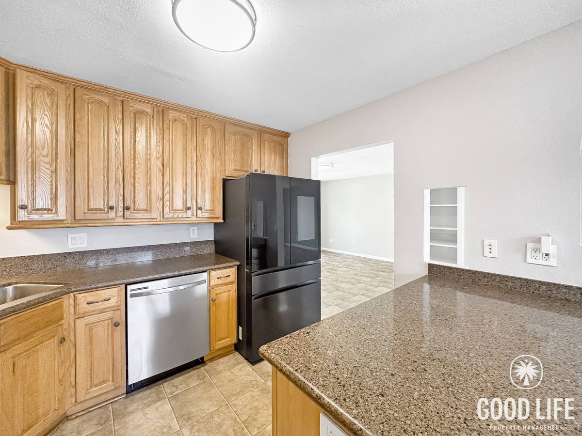 Condo for rent at 1640 Maple Dr, Chula Vista, CA 91911