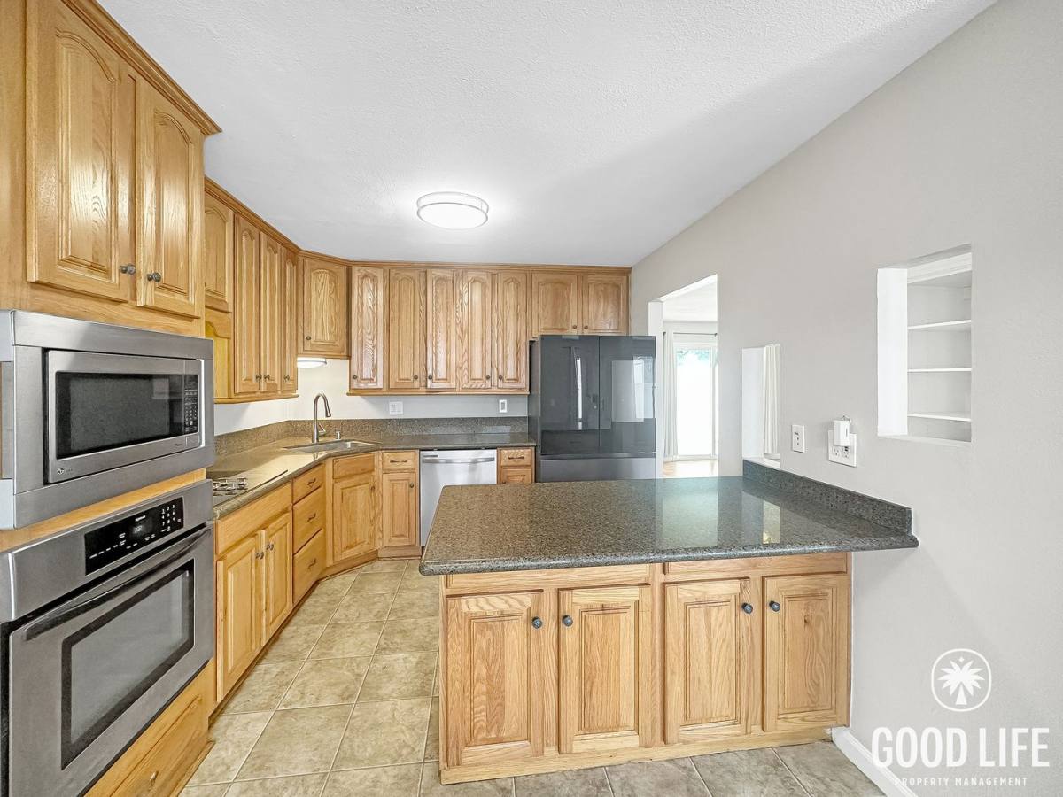 Condo for rent at 1640 Maple Dr, Chula Vista, CA 91911