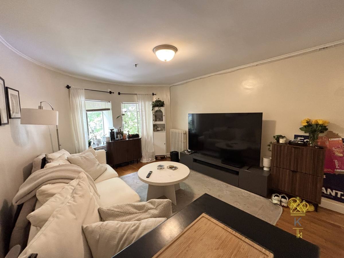 Apartment for rent at 1477 Beacon St #105, Brookline, MA 02446