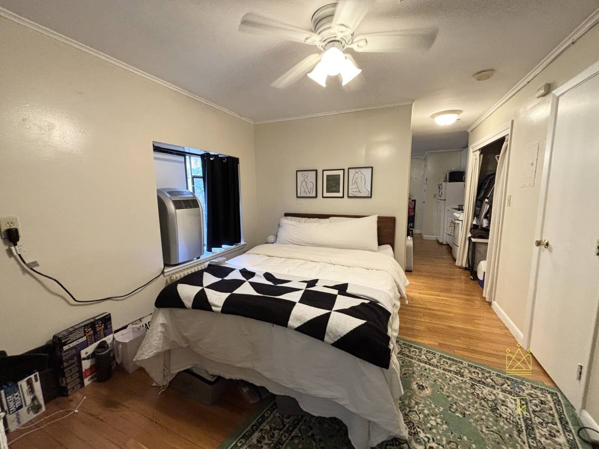 Apartment for rent at 1477 Beacon St #105, Brookline, MA 02446