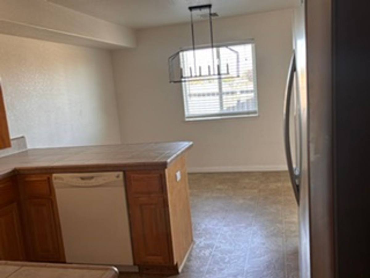 House for rent at 458 Sherwood Place, Tehachapi, CA 93561