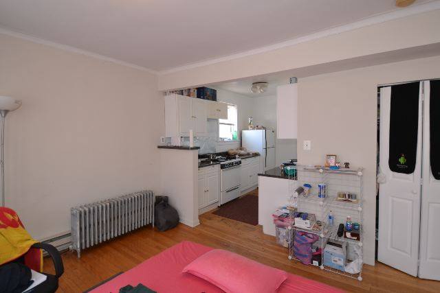 Apartment for rent at 3839 Greenview #W5, Chicago, IL 60613