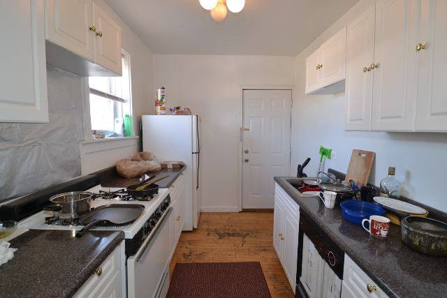 Apartment for rent at 3839 Greenview #W5, Chicago, IL 60613