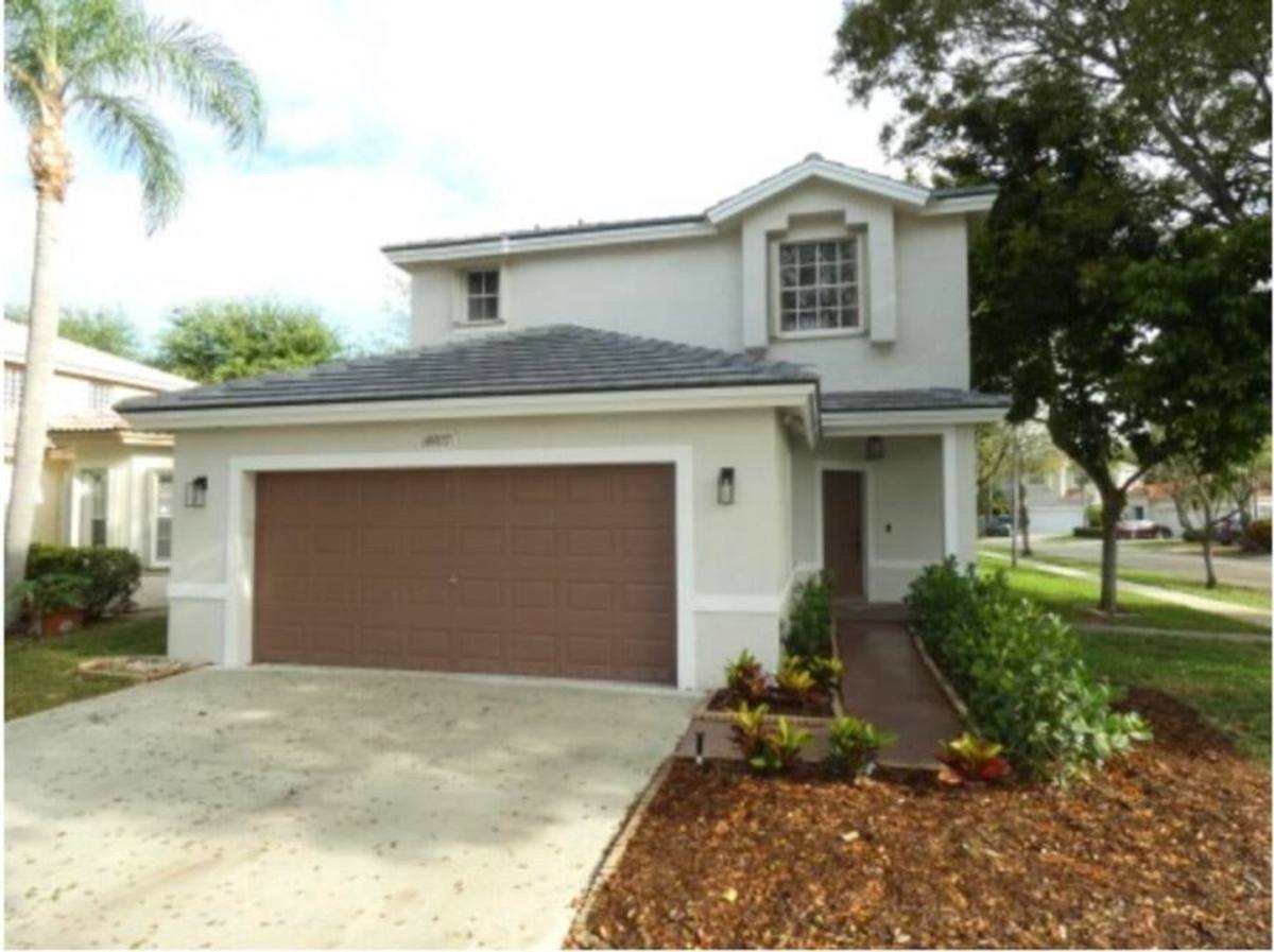 House for rent at 4907 Pelican Manor, Pompano Beach, FL 33073