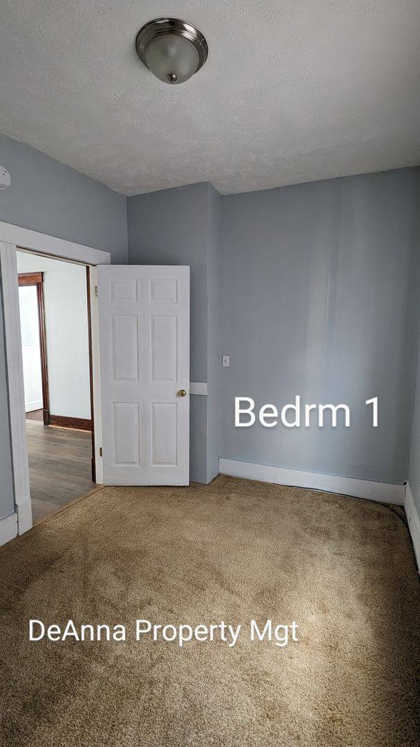 Apartment for rent at 2146 W 81 St, Cleveland, OH 44102